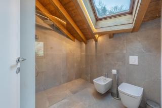 Oakwood - Chalet with Breathtaking Lake views - 5