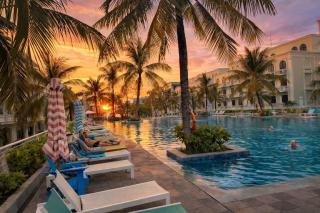 Crystal House 2 Pool View - 6