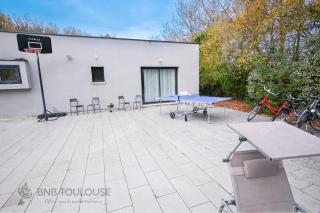 ORBIS - "Domaine du Château d'eau" - Villa 12 personnes et dépendance 5 personnes - Piscine - Jeux - Clim - WiFi - Parking - 3