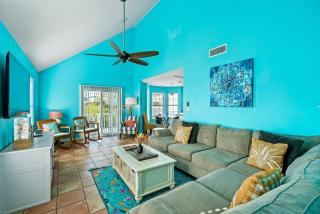 Blues Beach Bungalow - 6