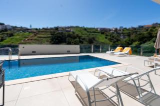 Villa Aletheia by LovelyStay - Funchal - 1