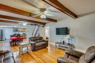6 Mi to Downtown Jax! Modern Family Home - 5