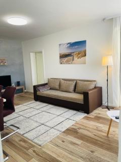 Modern & Elegant 2-Room Apartment - 8