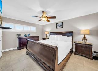 Holiday Surf and Racquet Unit 603 - 8