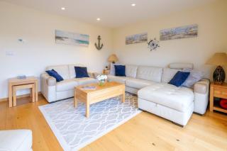 6 The Salterns - Yarmouth - 2