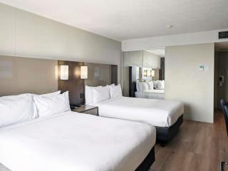 Novotel Surfers Paradise - 1