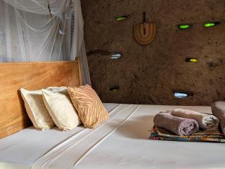 Backyard Eco Bungalows Moshi - 1