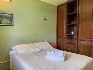 Studio com Ar e Vista Verde • 600m Parque Barigui - 5