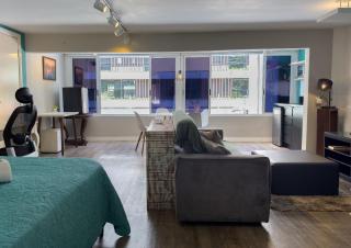 Cama King, A/C., Completo próx. do Barigui - 4