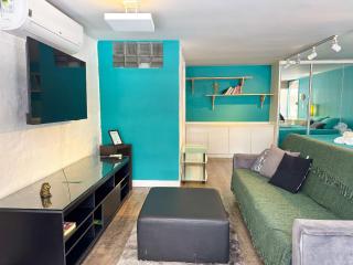 Cama King, A/C., Completo próx. do Barigui - 3