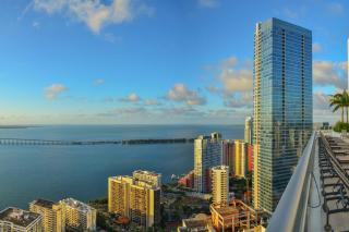 Prestigious 5-star Brickell condo w/ parking! - 6