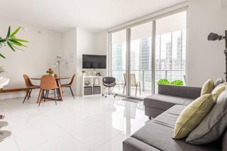 The Ultimate Luxury Executive Location in Brickell - 4
