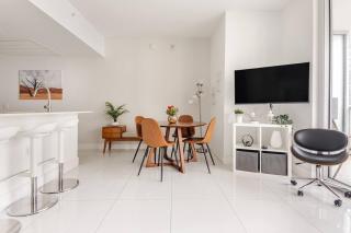 The Ultimate Luxury Executive Location in Brickell - 8