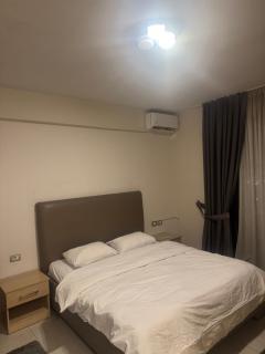 SkyView Hotel & Apartments - 6