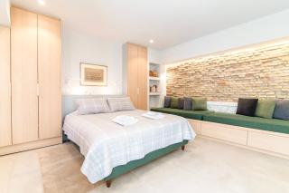 AVLI Central Athens Hideaway Walk to All Attractions - 1