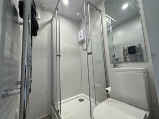 The Truck with private hot tub - Forest View - 6