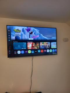 The Crescent Townhouse Ensuite Sleeps 3 - 8