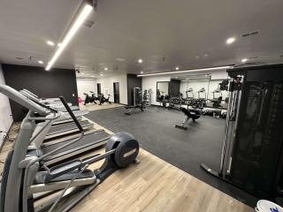 Luxury High-Rise with Panoramic City Views - 1