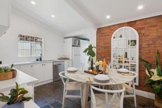 Daisys One Bed Pet Friendly Cottage in Norwood - 8