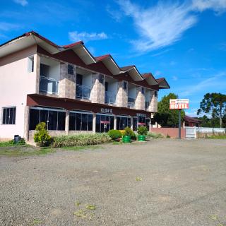 Hotel Entre Lagos - 6