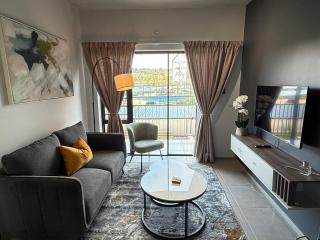 King Cross Castle Gate - 5