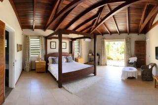 Cinnamon Room Four-Poster Bed, Freestanding Bath, Walk-In Shower & Infinity Pool - Cap Malheureux - 9