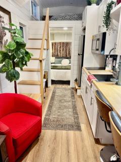 Horseshoe Tiny home - 6