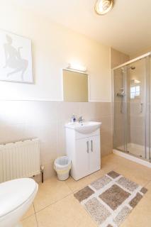 Hillside House - Rose Cottage - 2