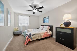 Coral Reef Retreat - 7