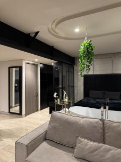 Luxury loft with tub and city view! - 4