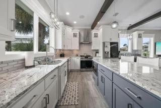 Stunning custom coastal hideaway with private pool - 2