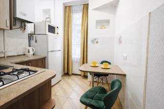 Квартира між центром та залізничним вокзалом вулиця Городоцька - 5