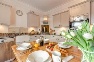 4 Bed in Appledore oc-sunni - 1