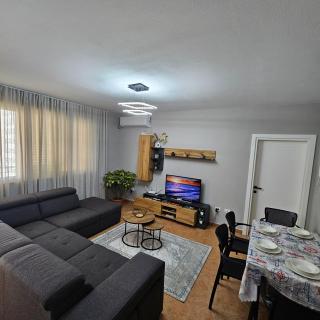 Leora Sunset Apartment-Balcony, 250m from Beach, Golem, Mali i Robit - 3