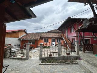 Къща за гости Шипочинов - 1