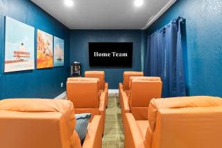 Glendale Getaway - Pool Court Theater Game Room - 6