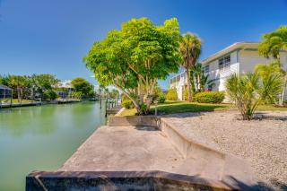 Modern Canal-Front Gem w/ Lanai + Dock in Sanibel - 9