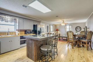 Riverfront Ventress Home with Patio and Shared Pier - 3