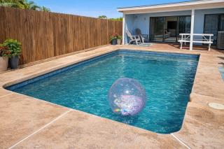 Private Townhome with Private Pool - Sparkys Pool House - 9