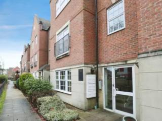 Modern Cosy York City Apartment with Free Parking - 2