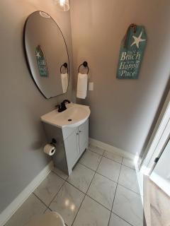 Four Palms Unit C, 500ft to Beach, Walk 2 Casinos! - 1