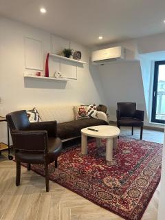 Sky View Terrace City Center Free Parking - 2