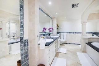 Schooner Bay Beachfront Penthouse - 8