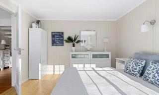 Spacious villa with heated pool and stunning view - 2