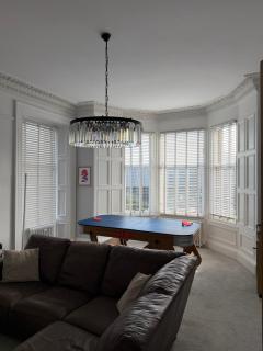 Luxury Victorian 5 bedroom apartment by Lady road apartments - 4