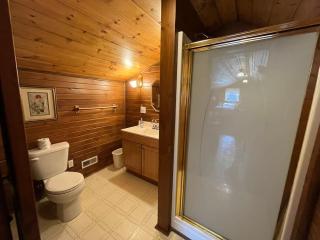 Strawberry Inn at Heritage Farm - 1