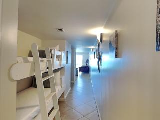 Pelican Isle #302 - 8