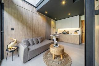 Raw & Natural Escape Pool & Contemporary Vibe - 6