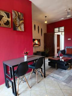 Catwalk Factory Apartment - 8