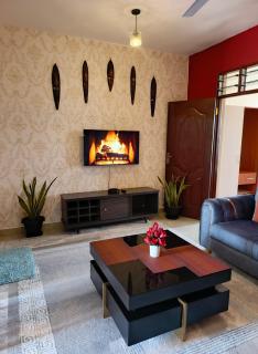 Catwalk Factory Apartment - 7